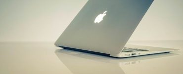 Contemporary glass computer desk with keyboard tray reviews